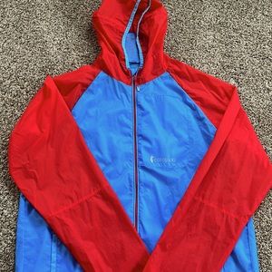 Cotopaxi rip stop nylon rain jacket